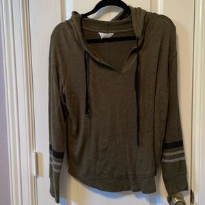 Market Spruce Women's Sweater Green